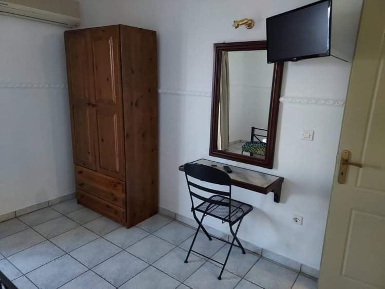 Nostos Aparthotel Mousata Exterior photo