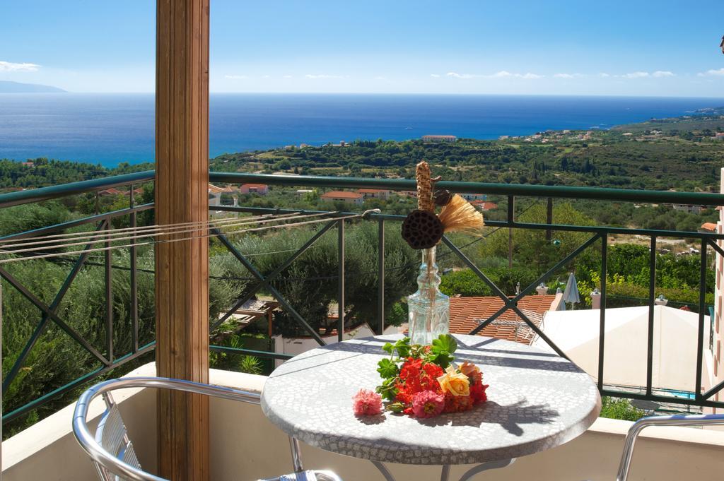 Nostos Aparthotel Mousata Exterior photo